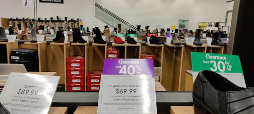 Shoe Store «DSW Designer Shoe Warehouse», reviews and photos, 2134 Bartow Ave, Bronx, NY 10475, USA