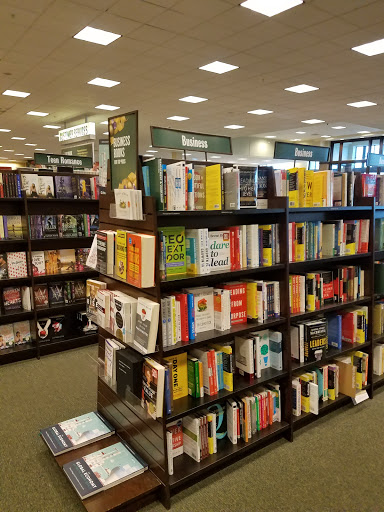 Book Store «Barnes & Noble», reviews and photos, 180 NJ-35, Eatontown, NJ 07724, USA