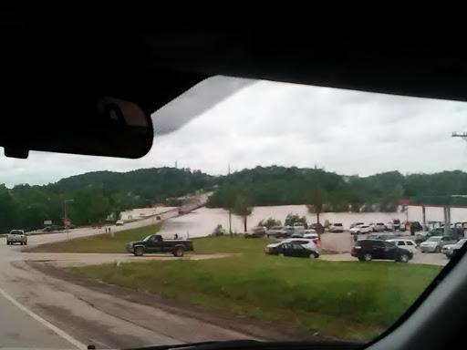 Grocery Store «Town & Country Supermarket», reviews and photos, US-160, Doniphan, MO 63935, USA