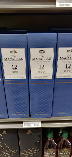 Liquor Store «Liquor Barn», reviews and photos, 2625 Scottsville Rd, Bowling Green, KY 42104, USA