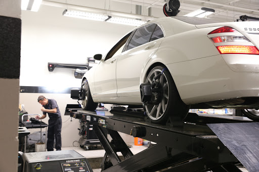 Mercedes Benz Dealer «Mercedes-Benz of Denver», reviews and photos, 940 S Colorado Blvd, Denver, CO 80246, USA