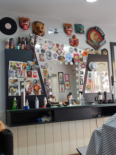D'Mark! Peluqueros en Alicante, Alicante