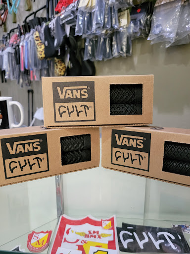 Bicycle Store «Stacked BMX bike Shop», reviews and photos, 9442 Magnolia Ave, Riverside, CA 92503, USA