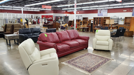 Thrift Store «The Salvation Army Family Store & Donation Center», reviews and photos