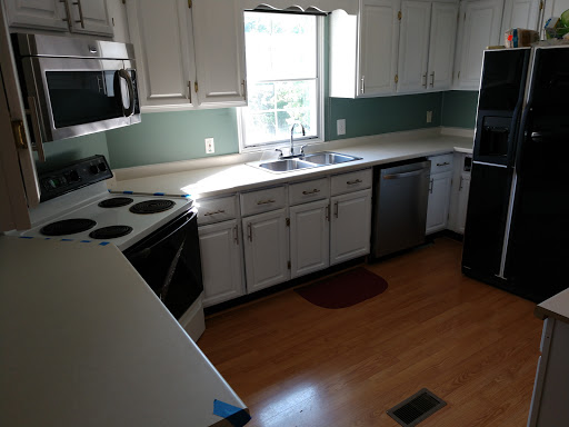 Cabinet Maker «Kitchens Unlimited», reviews and photos, 120 New Leicester Hwy, Asheville, NC 28806, USA