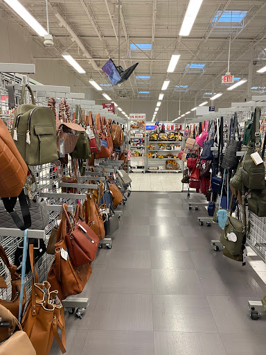 Clothing Store «Burlington Coat Factory», reviews and photos, 3671 N Freeway Blvd, Sacramento, CA 95834, USA