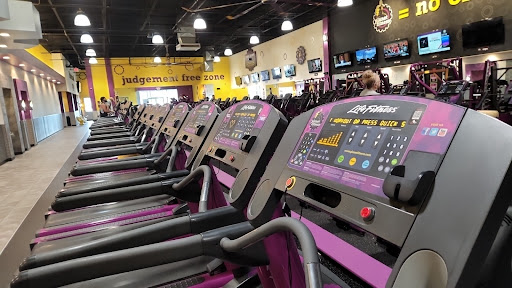 Gym «Planet Fitness», reviews and photos, 3783 National Rd E, Richmond, IN 47374, USA