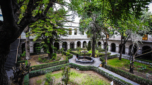 Centro de Idiomas UNSA