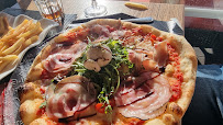 Plats et boissons du Pizzeria Pizzéria Le Pourquoi Pas ? à Agde - n°3