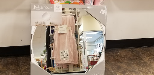 Department Store «HomeGoods», reviews and photos, 1555 Almonesson Rd, Deptford Township, NJ 08096, USA