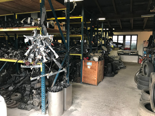 Photo 1 - HK AUTOMOBILE CASSE