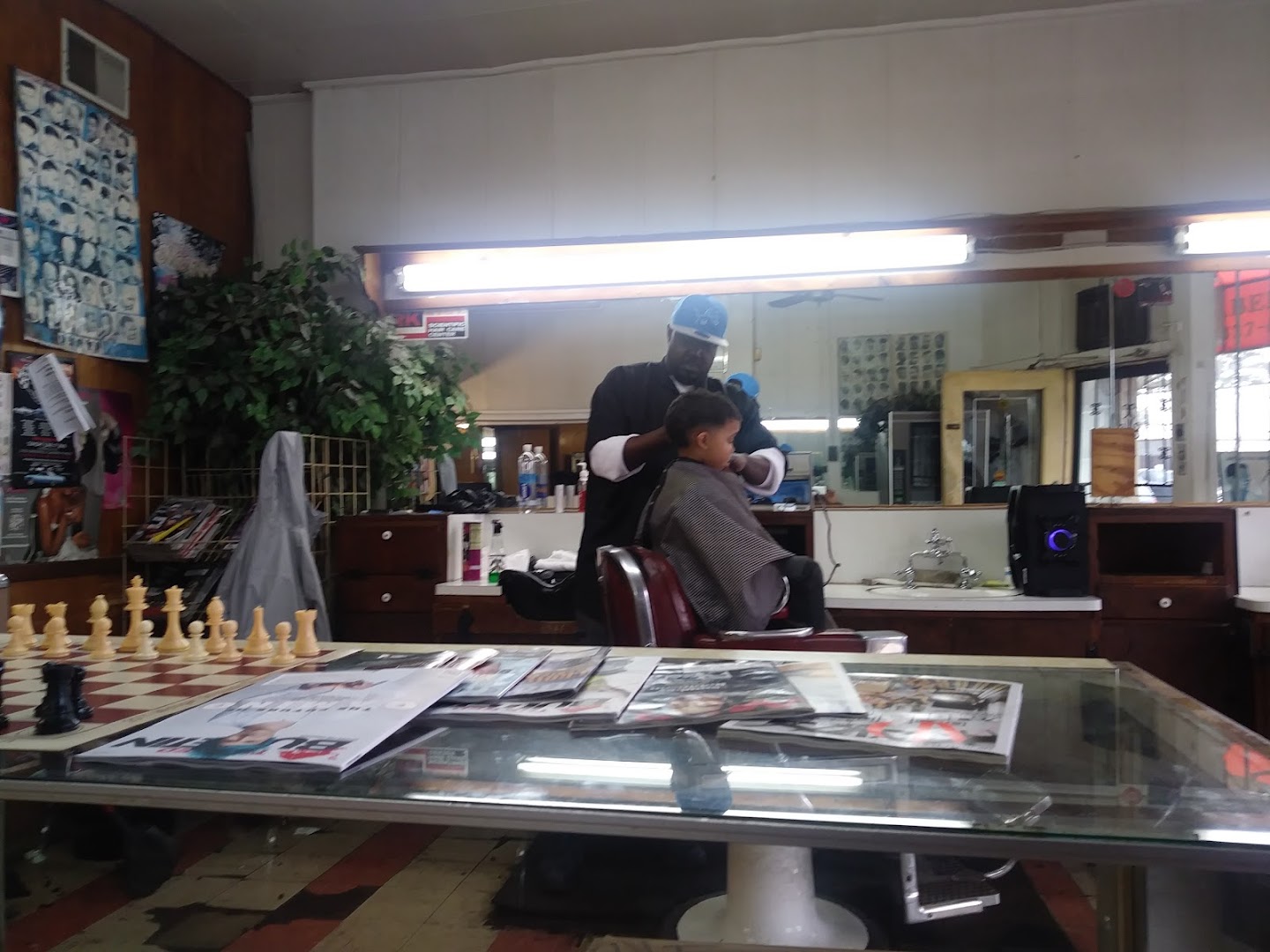 Big D Barber Shop & Salon