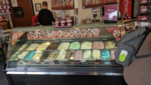 Shopping Mall «Del Monte Shopping Center», reviews and photos, 1410 Del Monte Center, Monterey, CA 93940, USA