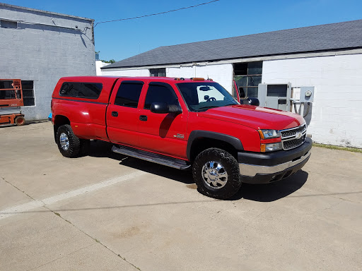 Auto Repair Shop «Grand Beach Tire & Auto Repair», reviews and photos, 13964 Grand Ave, New Buffalo, MI 49117, USA