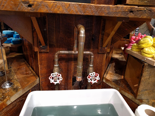 Cosmetics Store «Lush Cosmetics», reviews and photos, 7014 E Camelback Rd, Scottsdale, AZ 85251, USA