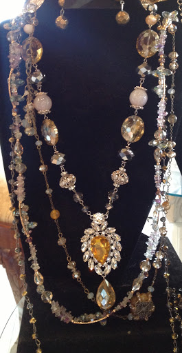 Beauty Salon «Mylinda Renay Salon Spa & Boutique», reviews and photos, 780 E Road to Six Flags St #240, Arlington, TX 76011, USA