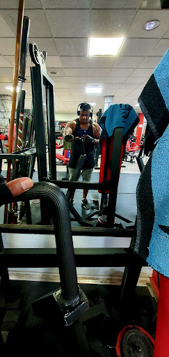 Gimnasio Gymnasium en La Línea de la Concepción, Cádiz