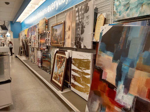 Clothing Store «Ross Dress for Less», reviews and photos, 350 The Promenade N, Long Beach, CA 90802, USA