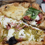 Photo n°8 de l'avis de Michele.r fait le 30/04/2022 à 22:00 sur le  QBar à Manfredonia