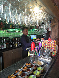 Photo n°10 de Restaurant La Route Du Kashmir à Pontoise ()