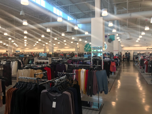 Department Store «Nordstrom Rack Easton Market», reviews and photos, 3736 Easton Market, Columbus, OH 43219, USA