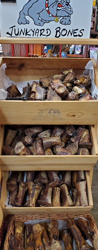 Pet Supply Store «Choppers Holistic Pet Foods», reviews and photos, 612 Regents Blvd, Fircrest, WA 98466, USA