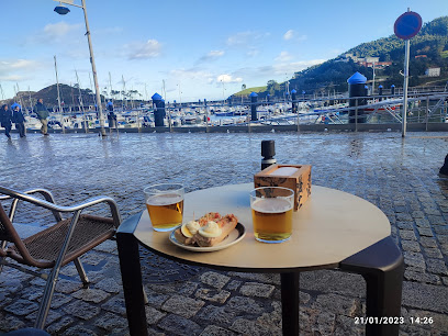 Jubilatuen Etxea - Paskual Abaroa Etorbidea, 51, 48280 Lekeitio, Bizkaia, Spain