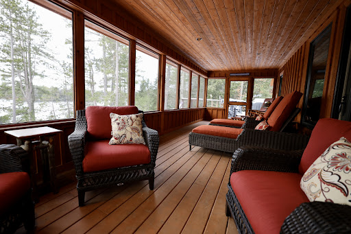 Real Estate Agency «JOLIN-LASIER GROUP | Coldwell Banker, Mulleady Inc. | Minocqua, WI Real Estate | NorthWI.property», reviews and photos, 8262 US-51, Minocqua, WI 54548, USA