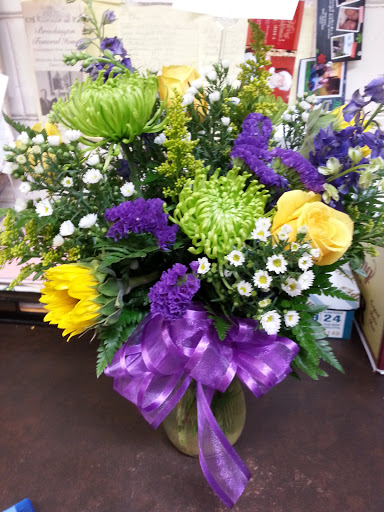 Florist «A & B Florist», reviews and photos, 908 S Cashua Dr, Florence, SC 29501, USA