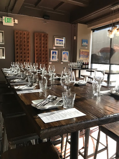 Wine Bar «District Wine», reviews and photos, 144 Linden Ave, Long Beach, CA 90802, USA