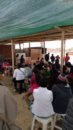 R8HV+J44, Piura 20009