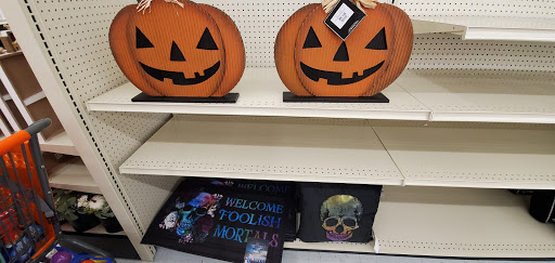 Discount Store «Big Lots», reviews and photos, 50700 Gratiot Ave, Chesterfield, MI 48051, USA