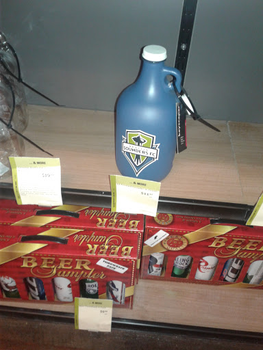 Wine Store «Total Wine & More», reviews and photos, 2701 184th St SW #108b, Lynnwood, WA 98037, USA