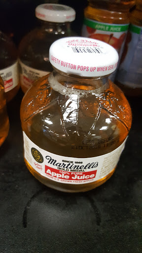 Gourmet Grocery Store «Gourmet Girls», reviews and photos, 1 Easter Ct # D, Owings Mills, MD 21117, USA