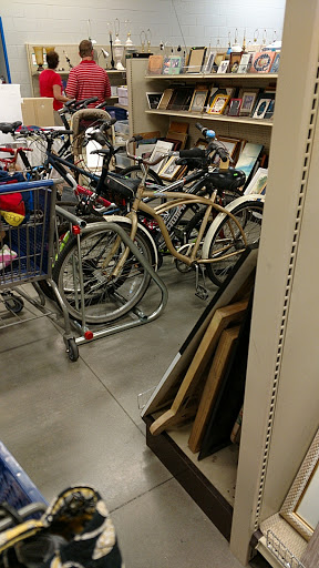 Thrift Store «Goodwill Manasota», reviews and photos, 2715 51st Ave E, Bradenton, FL 34203, USA