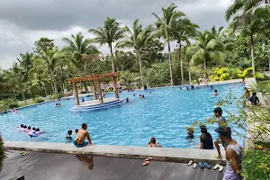 Sireyo Resort image