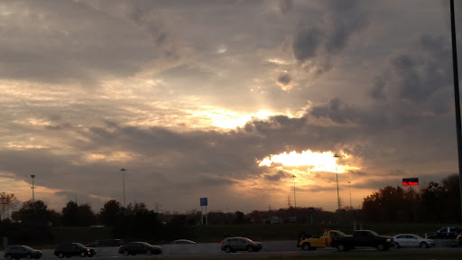 Country Club «Avon Oaks Country Club», reviews and photos, 32300 Detroit Rd, Avon, OH 44011, USA