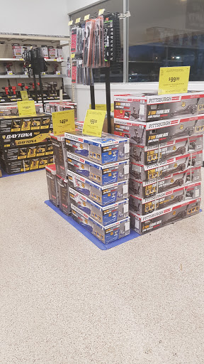 Hardware Store «Harbor Freight Tools», reviews and photos, 1821 S Sherwood Forest Blvd, Baton Rouge, LA 70816, USA