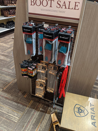 Western Apparel Store «Boot Barn», reviews and photos, 416 Pinnacle Pkwy, Bristol, TN 37620, USA