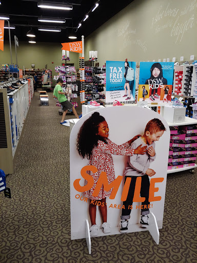 Shoe Store «DSW Designer Shoe Warehouse», reviews and photos, 2571 W Osceola Pkwy, Kissimmee, FL 34741, USA