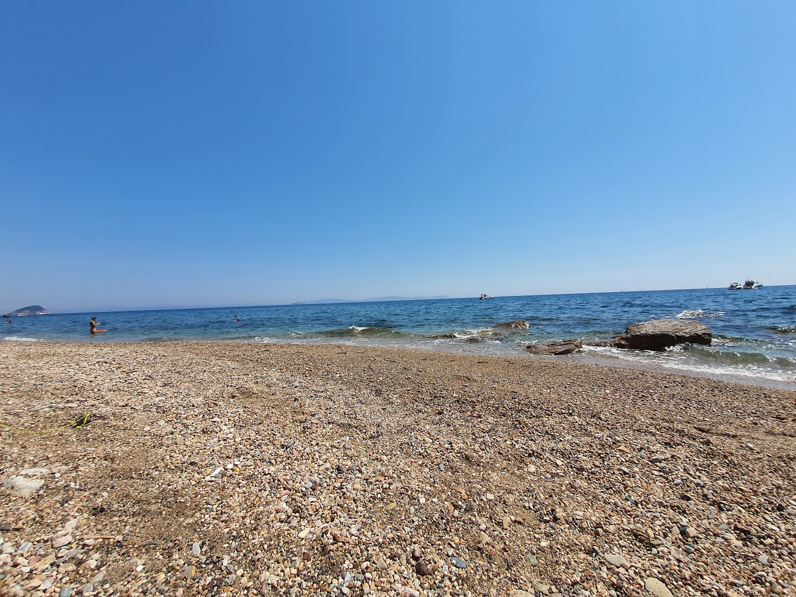 Foto de Topinetti beach com muito limpo nível de limpeza