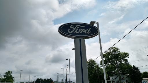 Ford Dealer «Mike Castrucci Ford Sales», reviews and photos, 1020 OH-28, Milford, OH 45150, USA