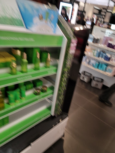 Cosmetics Store «SEPHORA», reviews and photos, 1689 Arden Way #1084, Sacramento, CA 95815, USA