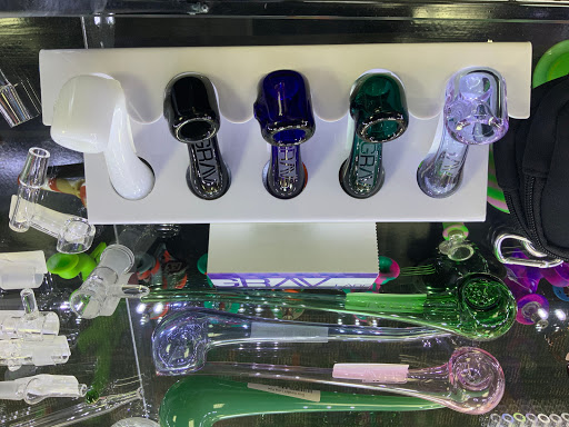 Tobacco Shop «Glass City Tobacco Inc», reviews and photos, 7600 Gardner Park Dr, Gainesville, VA 20155, USA