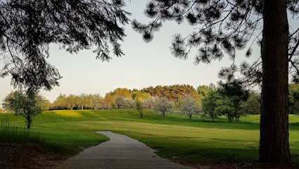 Applewood Hills Public Golf