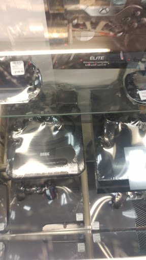 Video Game Store «Games 4 Less», reviews and photos, 3539 Apalachee Pkwy #2, Tallahassee, FL 32311, USA