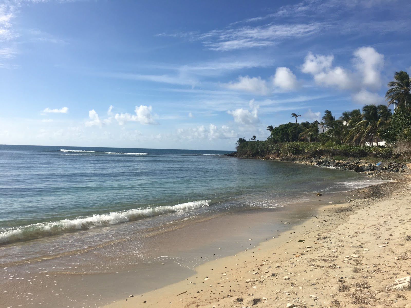 Foto af Shoys beach og bosættelsen