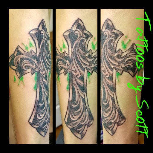 Explore beautiful female tattoo ideas, creative tattoo ideas in Houma, available at New Era Tattoo Studio