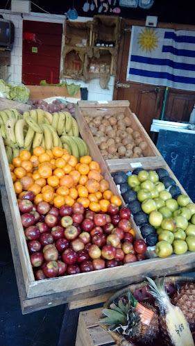 Opiniones de Lo-Ga Frutas Y Verduras en Ciudad del Plata - Tienda de ultramarinos