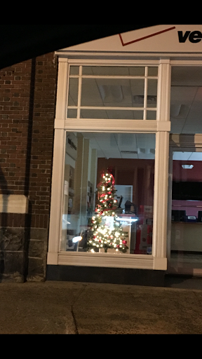 Cell Phone Store «Verizon Authorized Retailer - Wireless Zone», reviews and photos, 86 Purchase St, Rye, NY 10580, USA